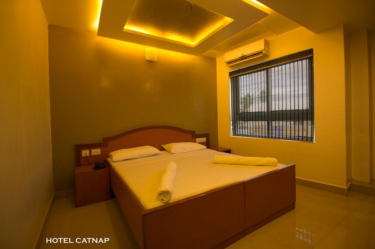 Hotel Catnap Mettuppālaiyam Buitenkant foto